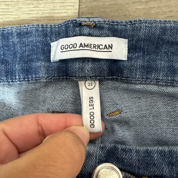 Good American High Rise Good Legs Straight Leg Jeans Medium Wash sz 22 - Picture 4 of 8